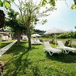 Melador Beachfront Apartamento Kávos