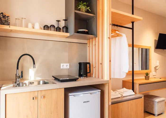 Melador Beachfront Apartamento Kávos