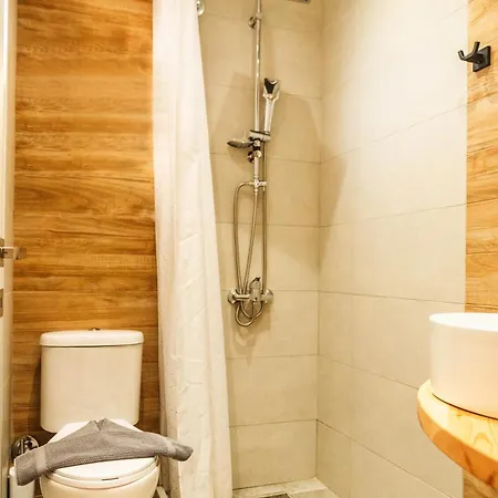 Melador Beachfront Kávos